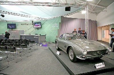 Unique Aston Martin DB4GT sells for £3,249,500